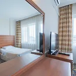 Hotel Club Pineta - 4*